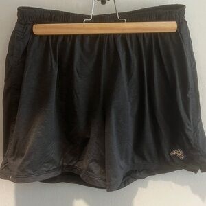 Men’s Tracksmith Session running shorts
